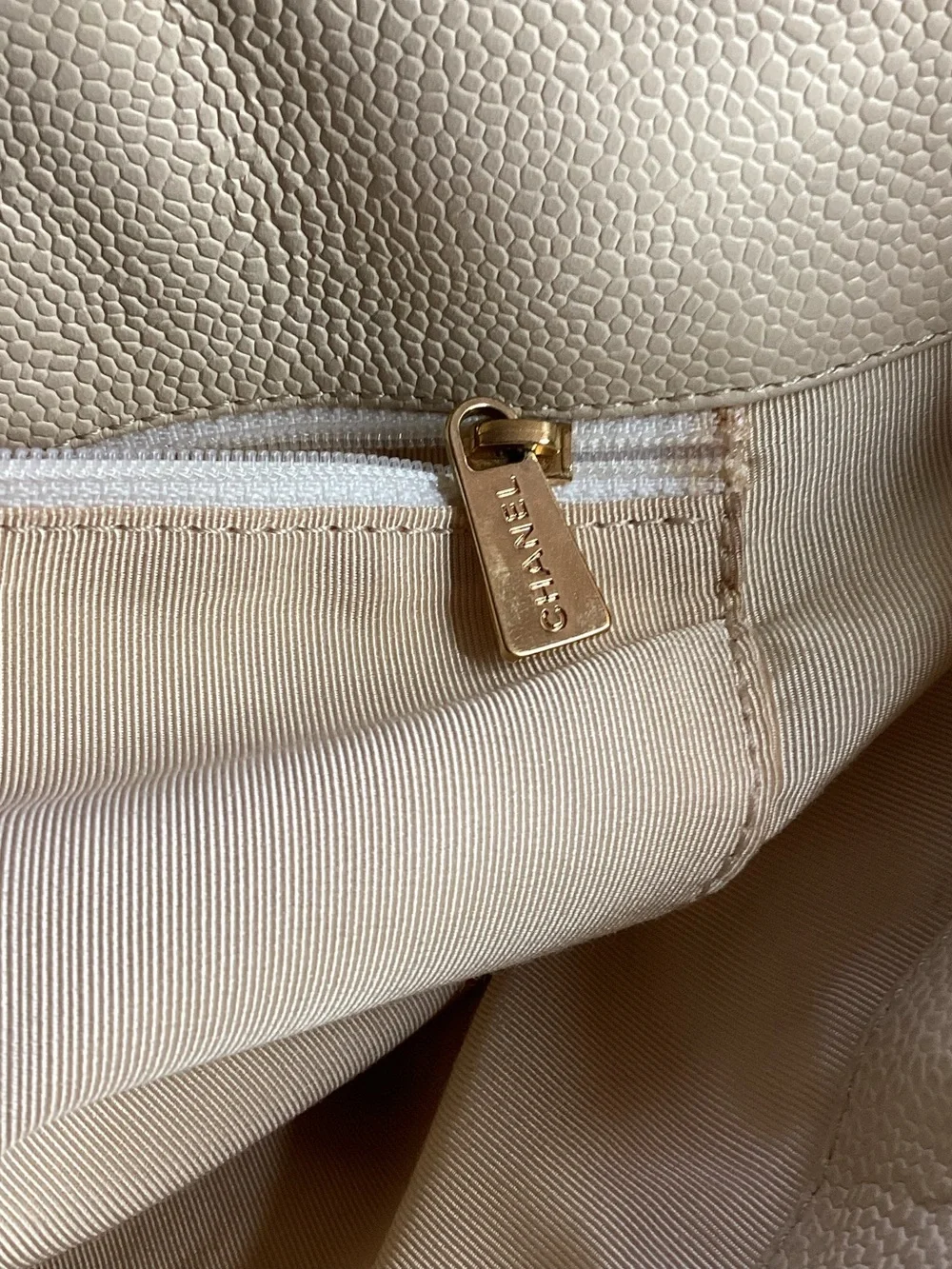 CHANEL Beige Caviar Leather CC Stitch Tote